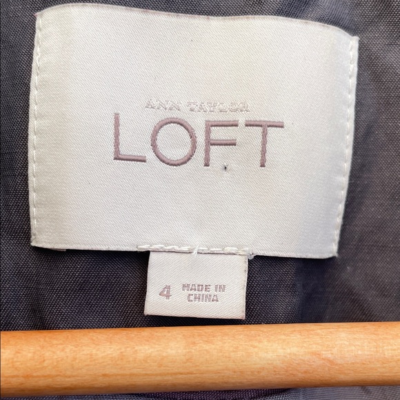Ann Taylor LOFT Trench Coat size 4, slate grey, cinched waist tie - Picture 8 of 14